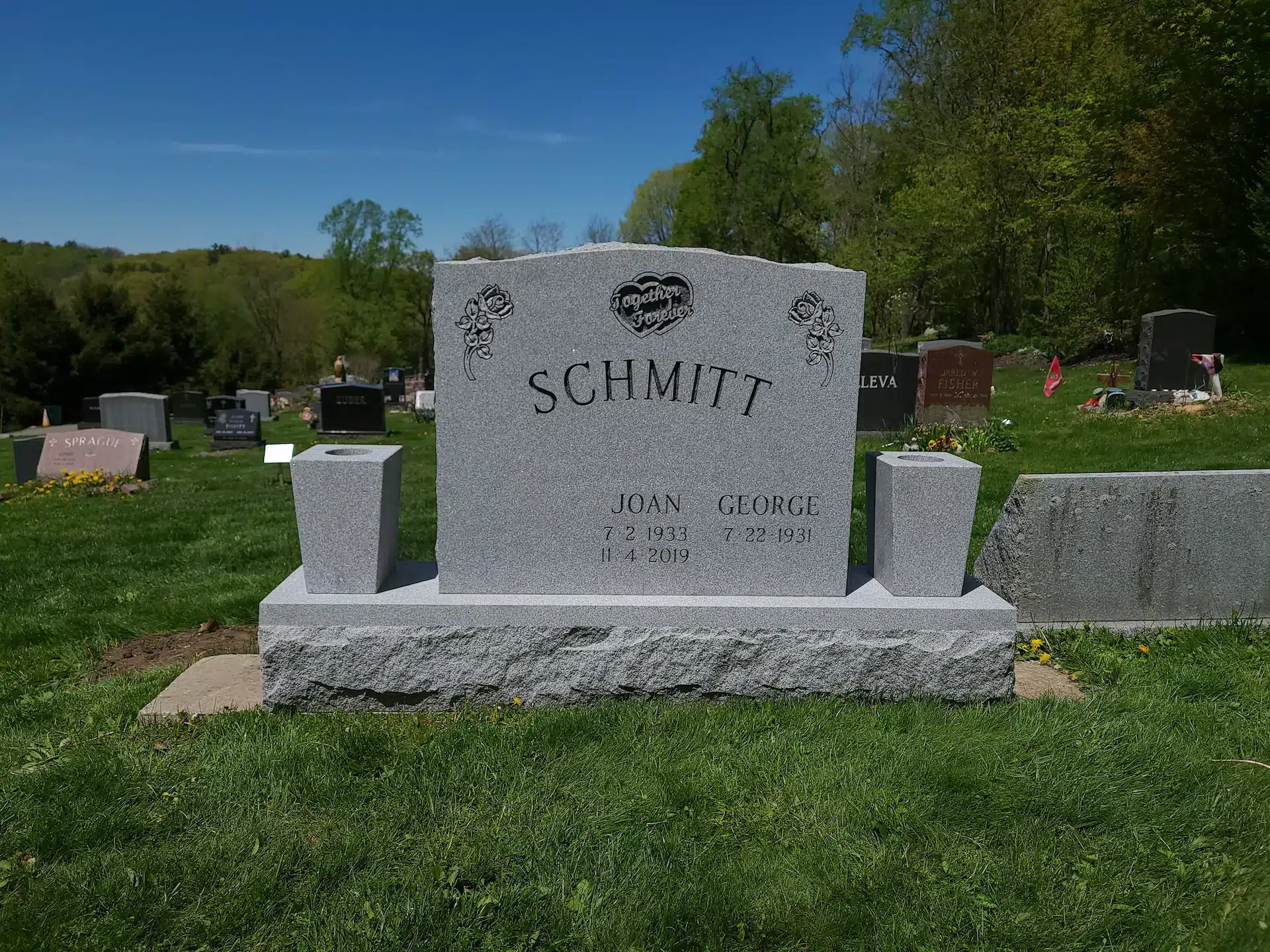 Granite Private Mausoleum hand-carved by Private Mausoleum Guide in NJ — image 1